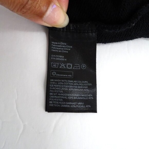 H&M Black Long Sleeve Pullover Crewneck Sweatshirt Men Size M Front Flap Pocket - Picture 8 of 8